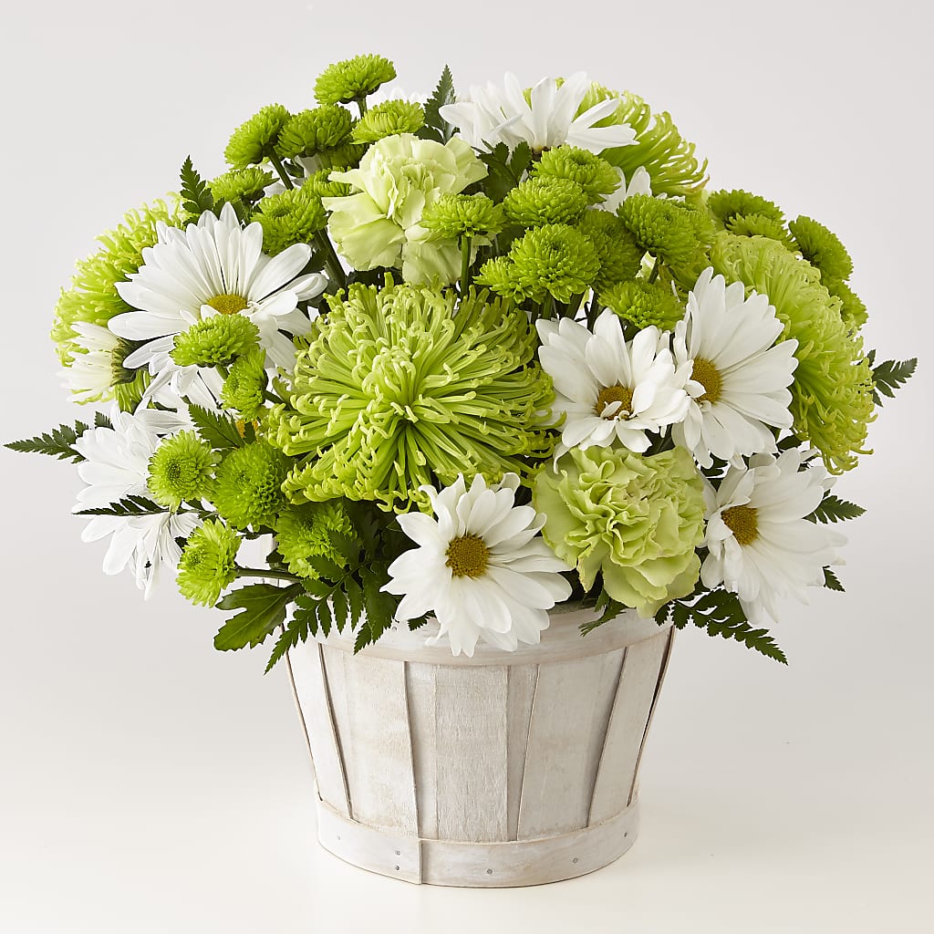 Lucky Charm Basket (Standard) – HEARTS & FLOWERS FLORIST, Pine Bush NY