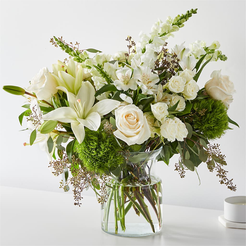 Fresh Linen Bouquet – HEARTS & FLOWERS FLORIST, Pine Bush NY