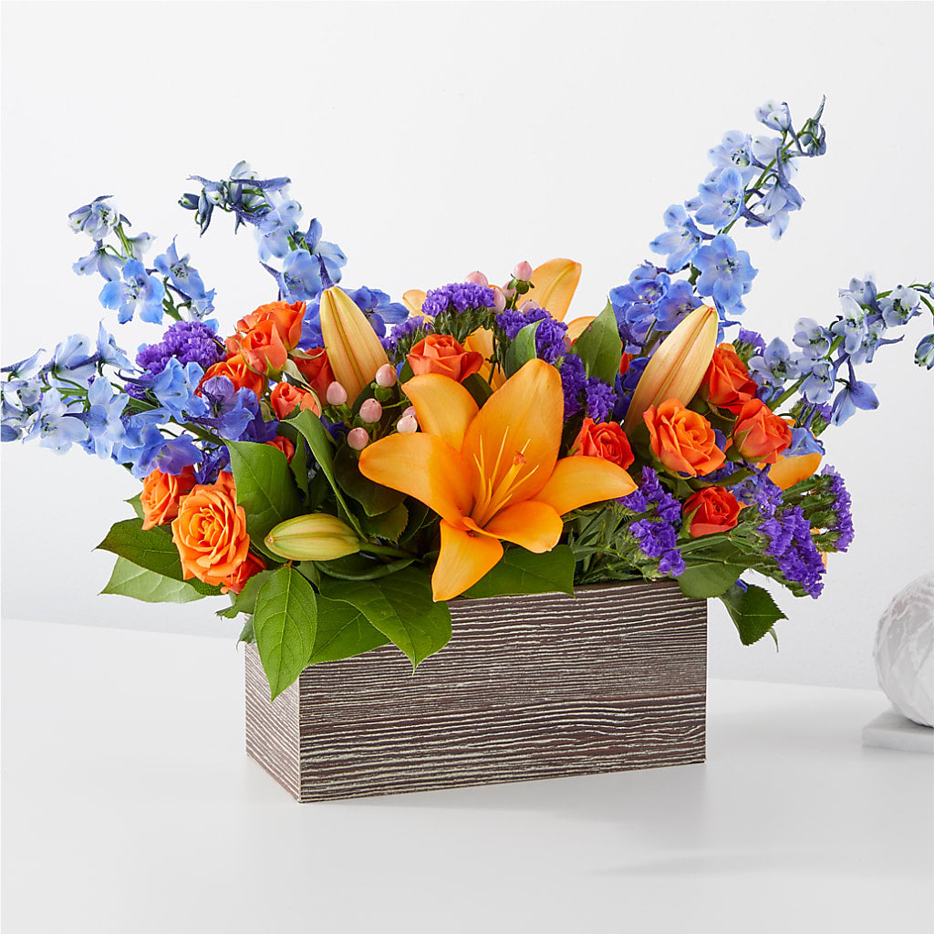 Radiant Citrus Box Bouquet – HEARTS & FLOWERS FLORIST, Pine Bush NY