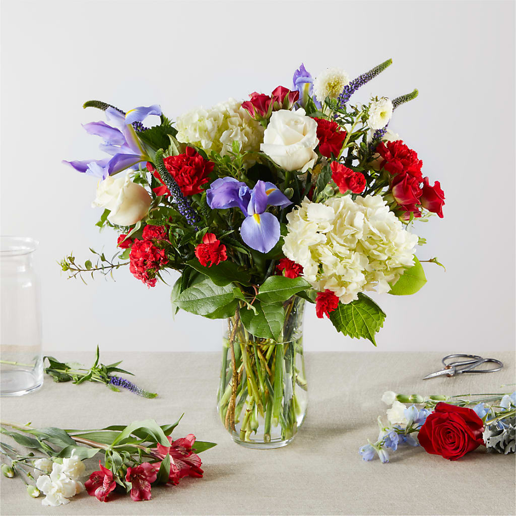 Star Spangled - A Florist Original – HEARTS & FLOWERS FLORIST, Pine Bush NY