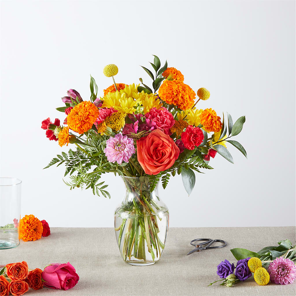 Feast of Color – A Florist Original – HEARTS & FLOWERS FLORIST, Pine Bush NY