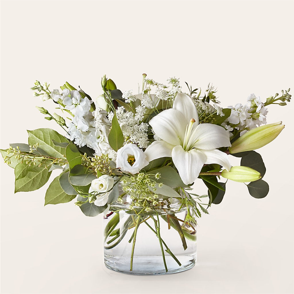Alluring Elegance Bouquet – HEARTS & FLOWERS FLORIST, Pine Bush NY