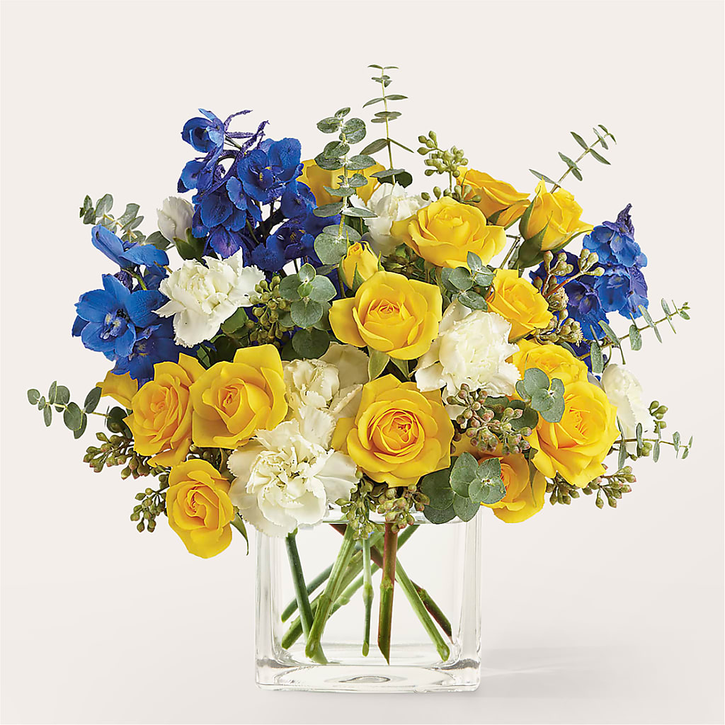 Sparkling Citrine Bouquet – HEARTS & FLOWERS FLORIST, Pine Bush NY