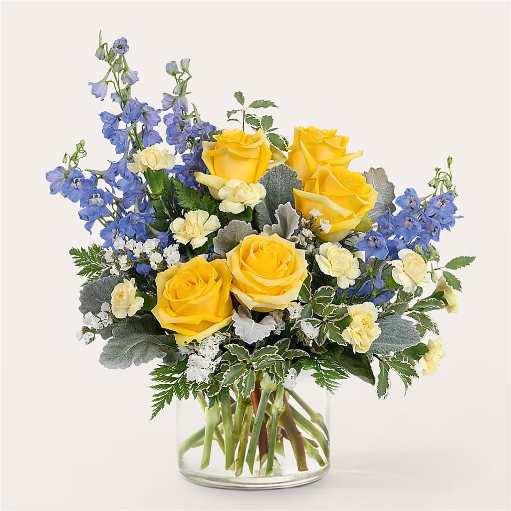 Butterfly Wings Bouquet – HEARTS & FLOWERS FLORIST, Pine Bush NY