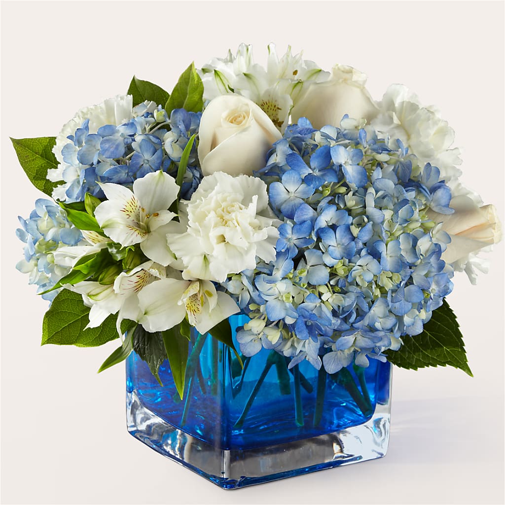 Soothing Waters Bouquet – HEARTS & FLOWERS FLORIST, Pine Bush NY