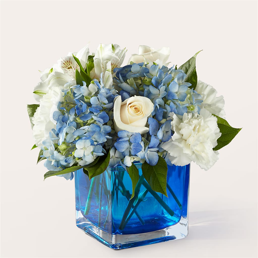 Soothing Waters Bouquet – HEARTS & FLOWERS FLORIST, Pine Bush NY