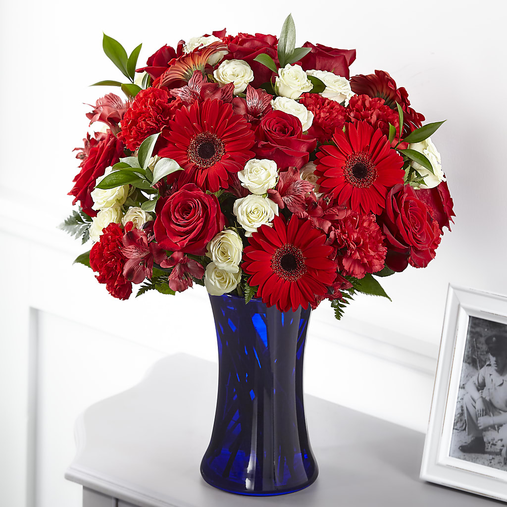 Hearts Embrace Bouquet – HEARTS & FLOWERS FLORIST, Pine Bush NY