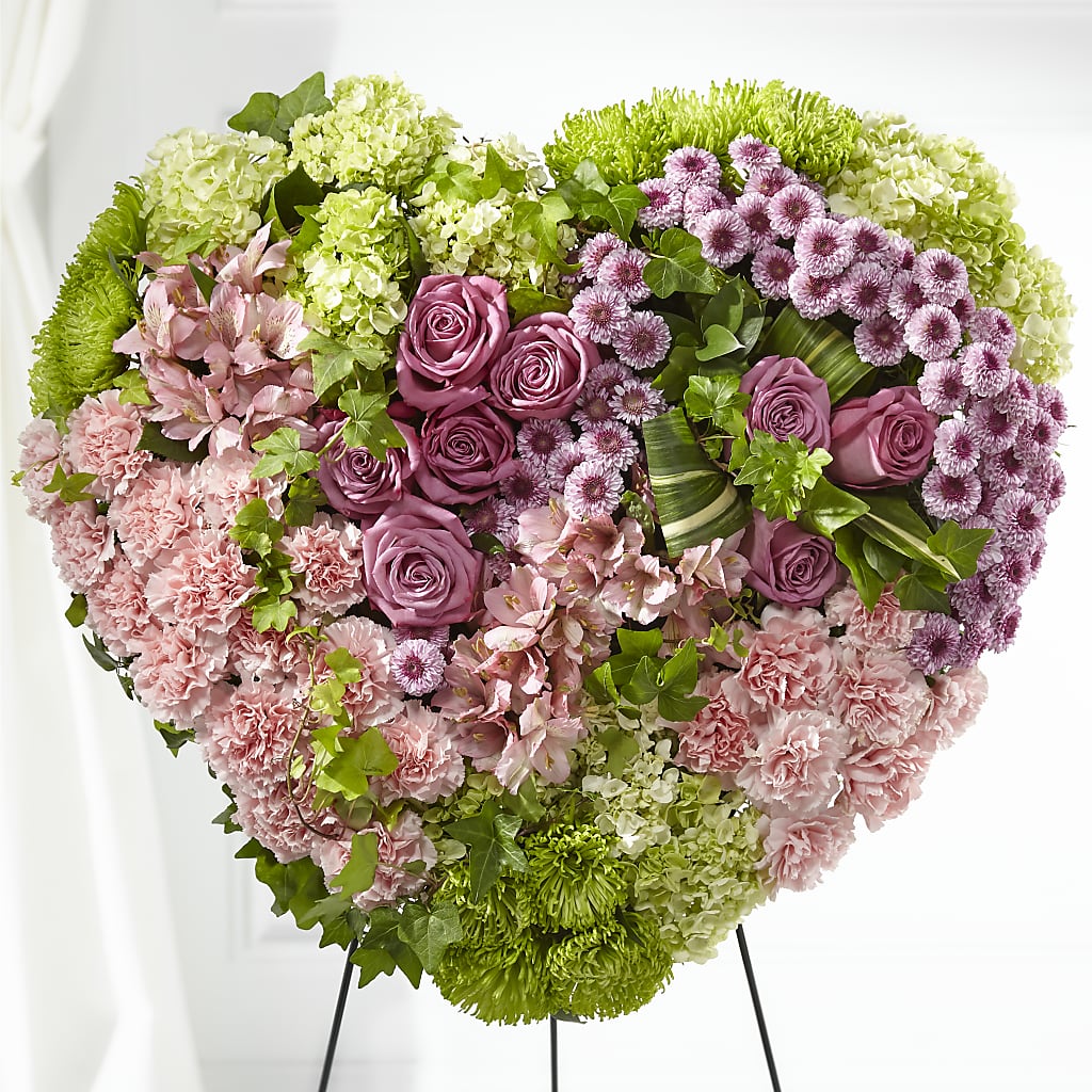 Heartwarming Standing Heart – HEARTS & FLOWERS FLORIST, Pine Bush NY