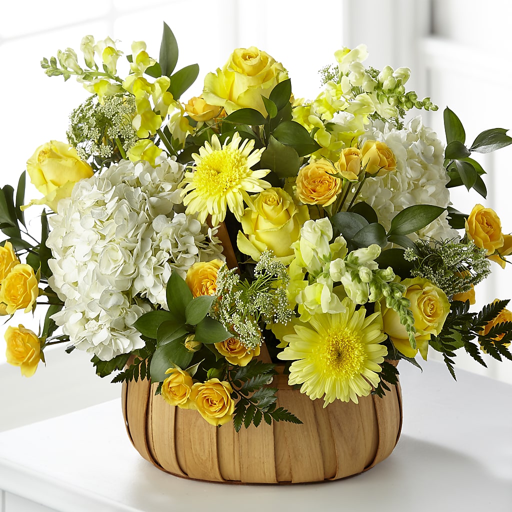 Rustic Remembrance Basket – HEARTS & FLOWERS FLORIST, Pine Bush NY