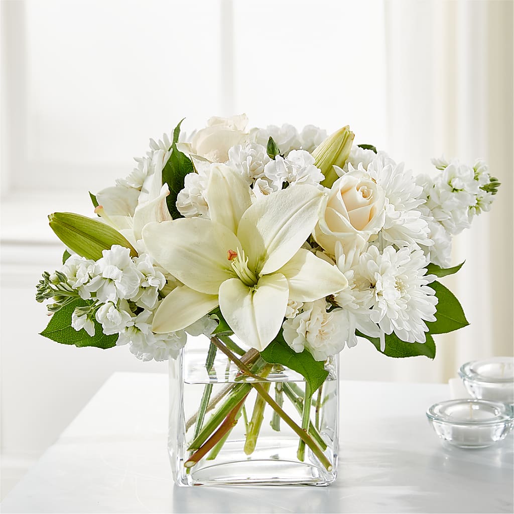 Gentle Breeze Bouquet – HEARTS & FLOWERS FLORIST, Pine Bush NY