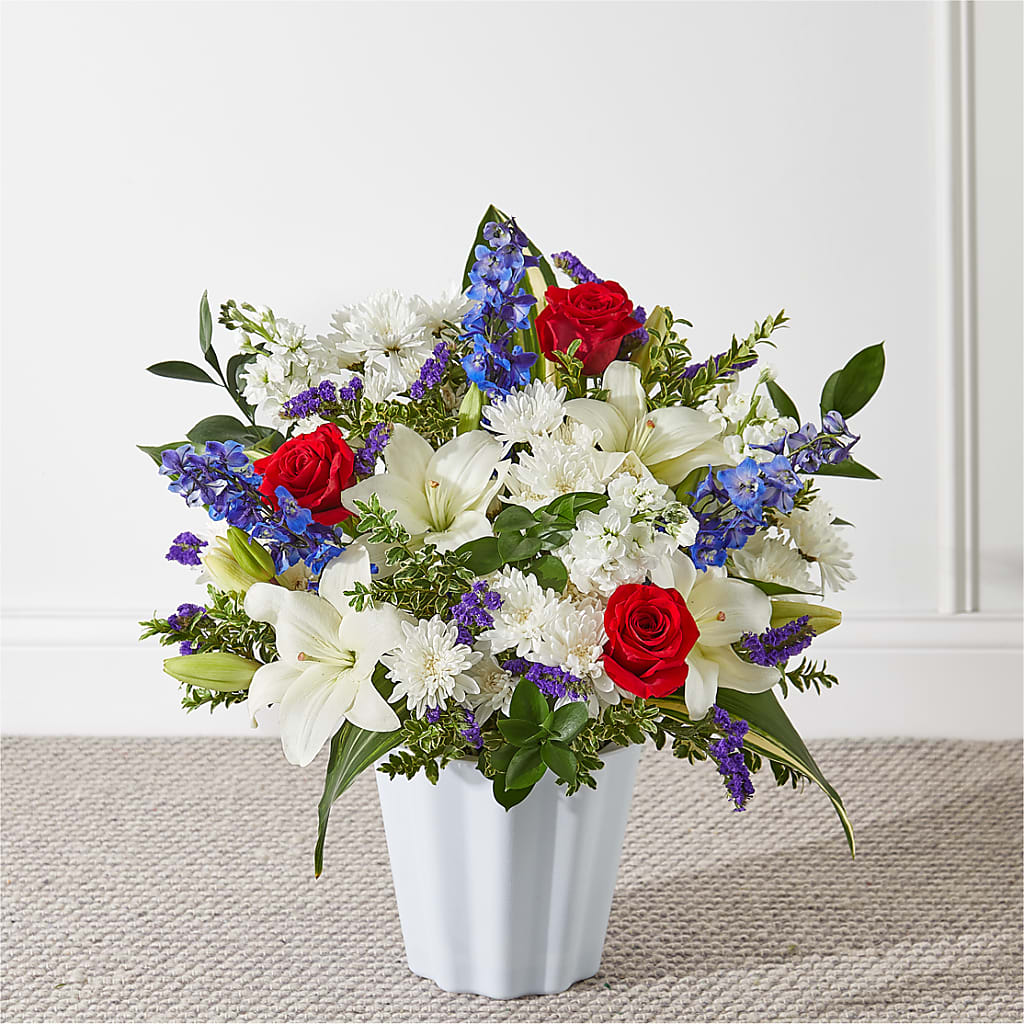 Consoled Floor Basket – HEARTS & FLOWERS FLORIST, Pine Bush NY