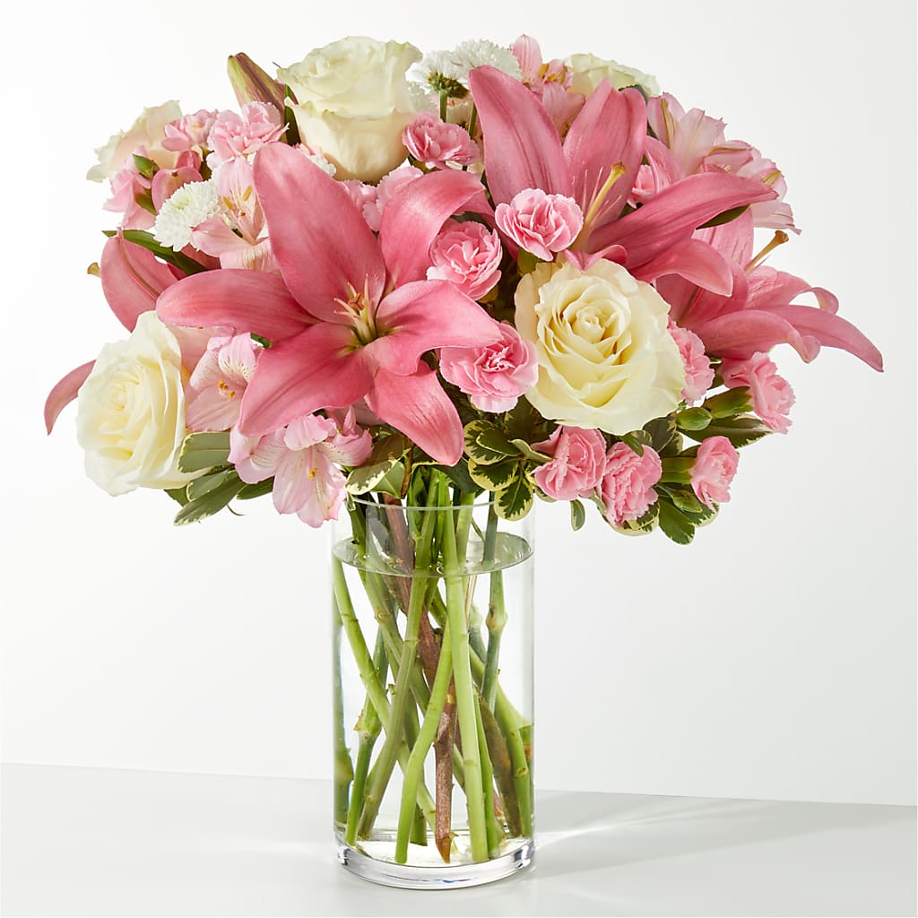 Piece of Cake Bouquet – HEARTS & FLOWERS FLORIST, Pine Bush NY