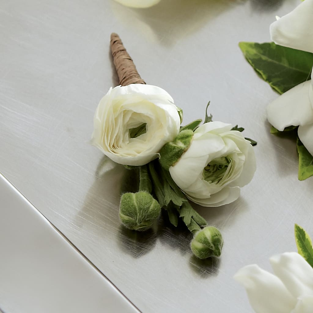White Ranunculus Boutonniere – HEARTS & FLOWERS FLORIST, Pine Bush NY