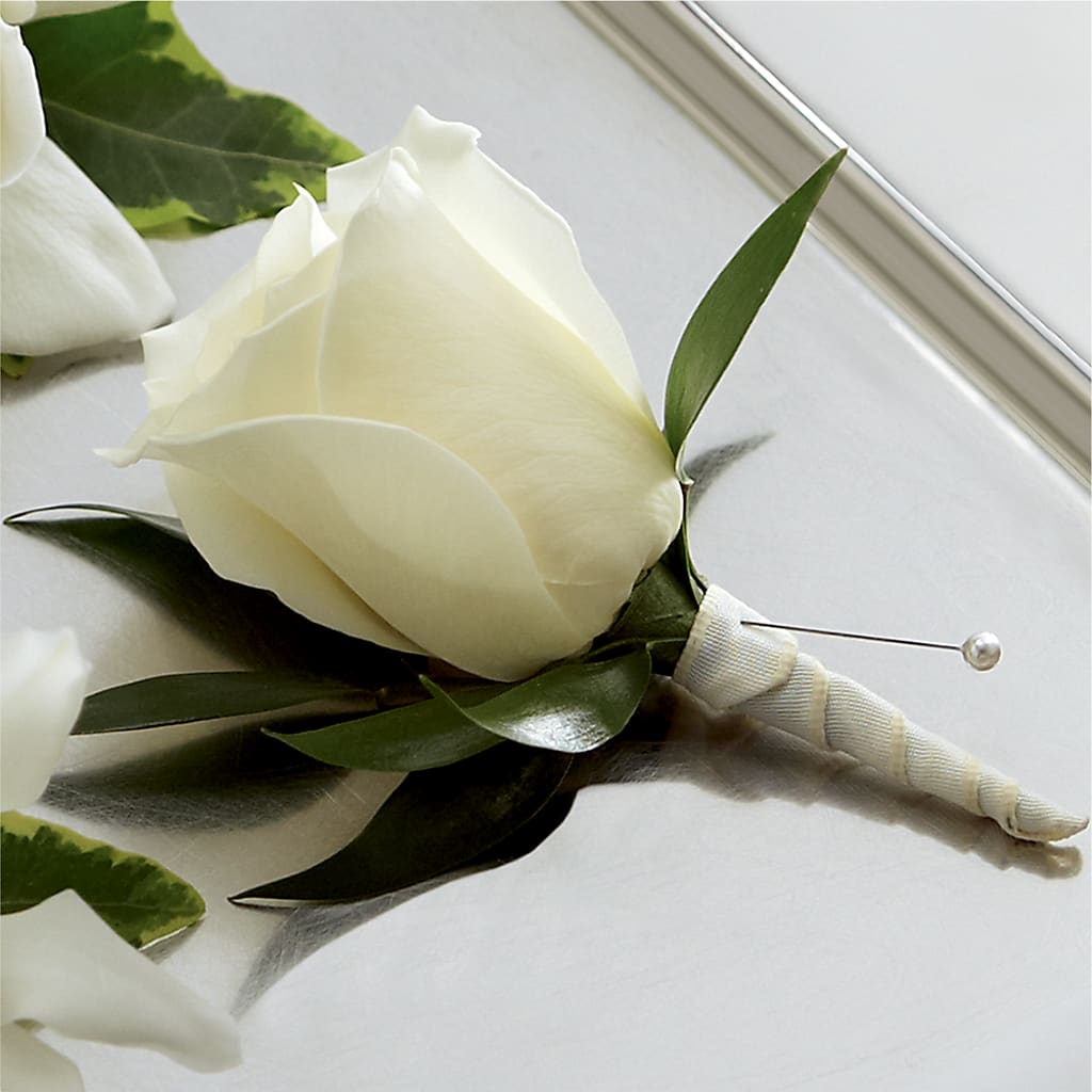 White Rose Boutonniere – HEARTS & FLOWERS FLORIST, Pine Bush NY