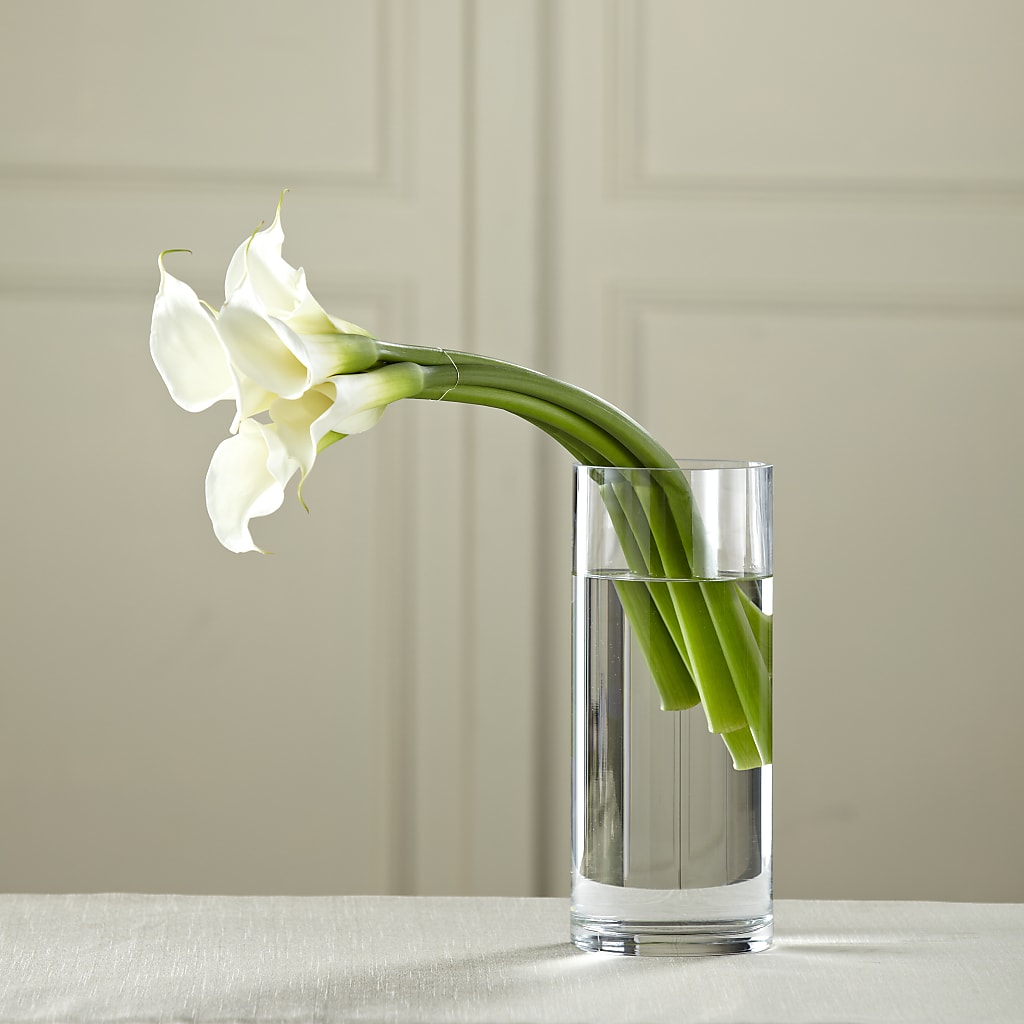 White Calla Bouquet – HEARTS & FLOWERS FLORIST, Pine Bush NY