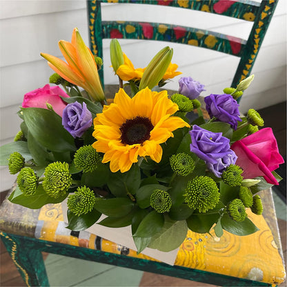 Best Day Box Bouquet – HEARTS & FLOWERS FLORIST, Pine Bush NY