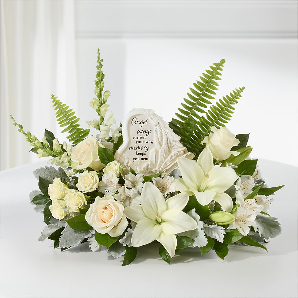 Holding You Close Arrangement – HEARTS & FLOWERS FLORIST, Pine Bush NY