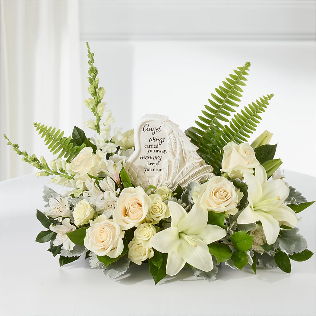 Holding You Close Arrangement – HEARTS & FLOWERS FLORIST, Pine Bush NY