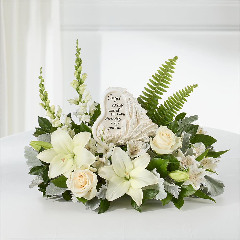 Holding You Close Arrangement – HEARTS & FLOWERS FLORIST, Pine Bush NY