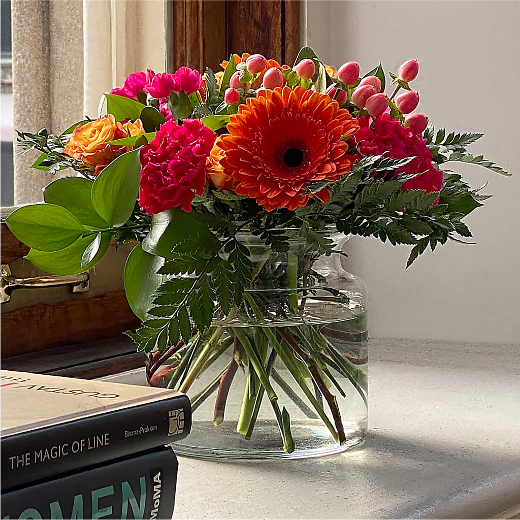 Fiesta Bouquet – HEARTS & FLOWERS FLORIST, Pine Bush NY