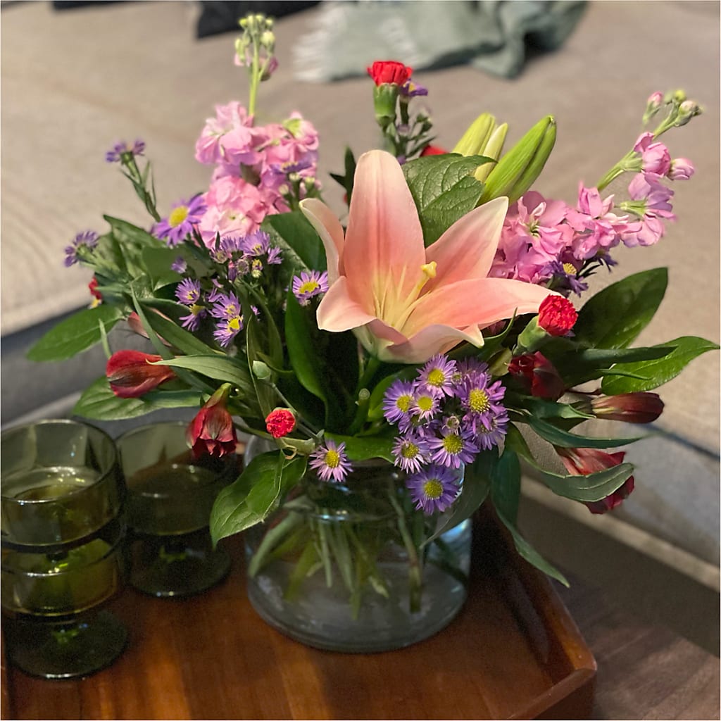 Romantique Bouquet – HEARTS & FLOWERS FLORIST, Pine Bush NY