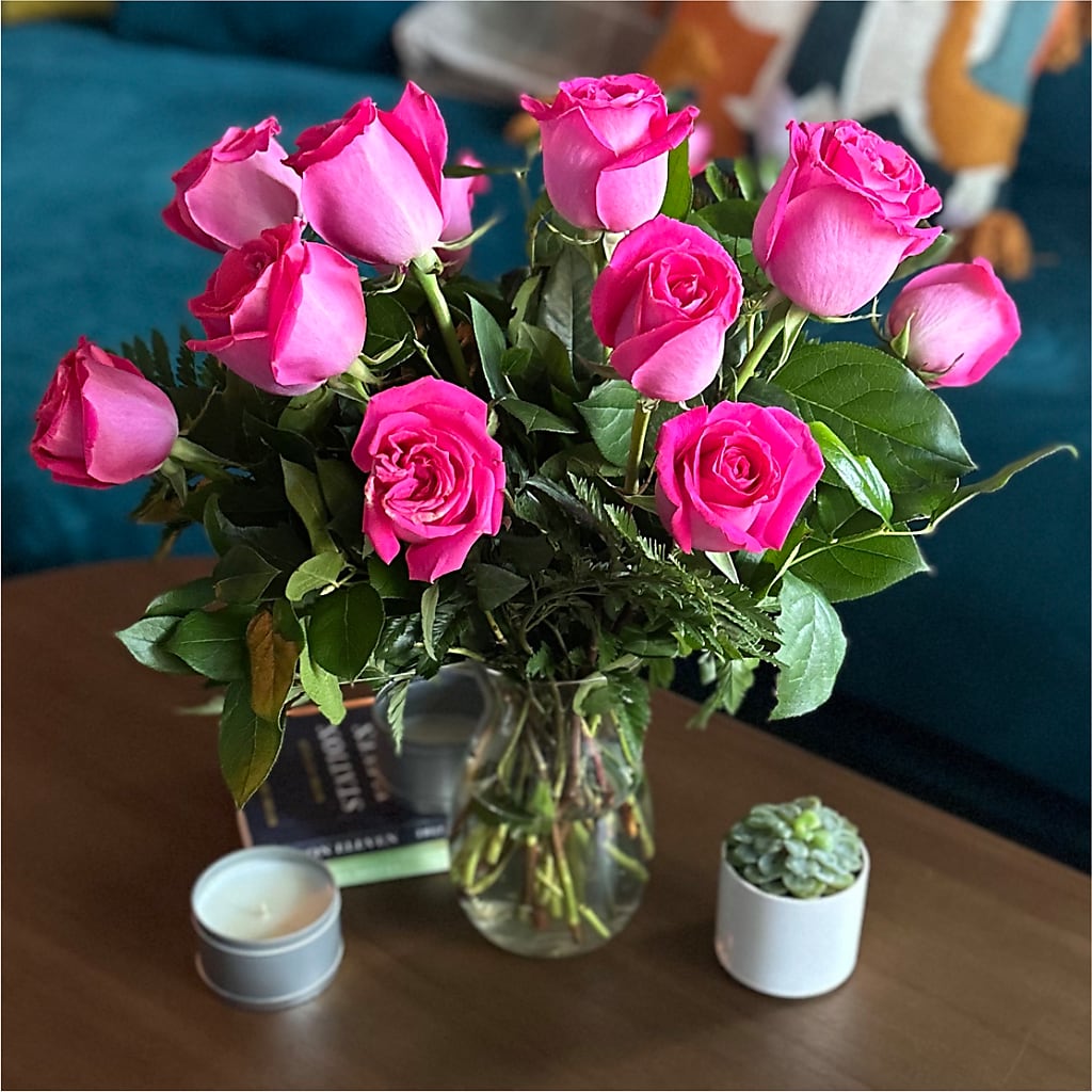 Long Stem Pink Rose Bouquet – HEARTS & FLOWERS FLORIST, Pine Bush NY
