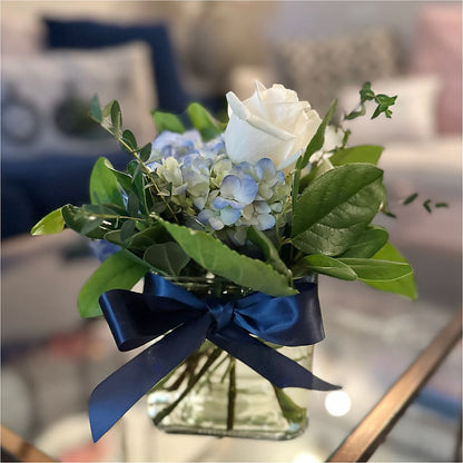 Sky Blue Delight Bouquet – HEARTS & FLOWERS FLORIST, Pine Bush NY