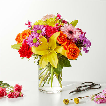 Cue the Confetti - A Florist Original – HEARTS & FLOWERS FLORIST, Pine Bush NY