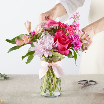 Pink Ribbon - A Florist Original – HEARTS & FLOWERS FLORIST, Pine Bush NY