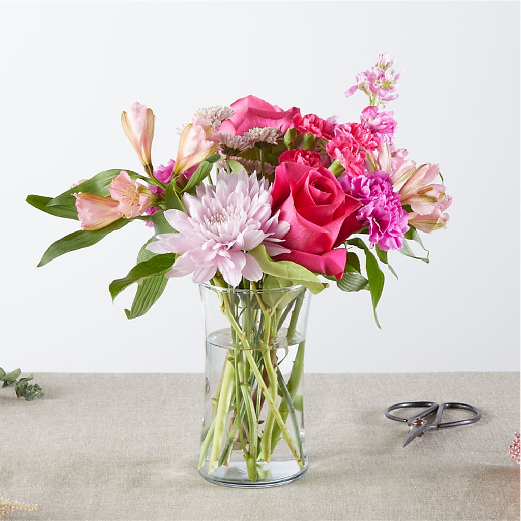 Pink Ribbon - A Florist Original – HEARTS & FLOWERS FLORIST, Pine Bush NY