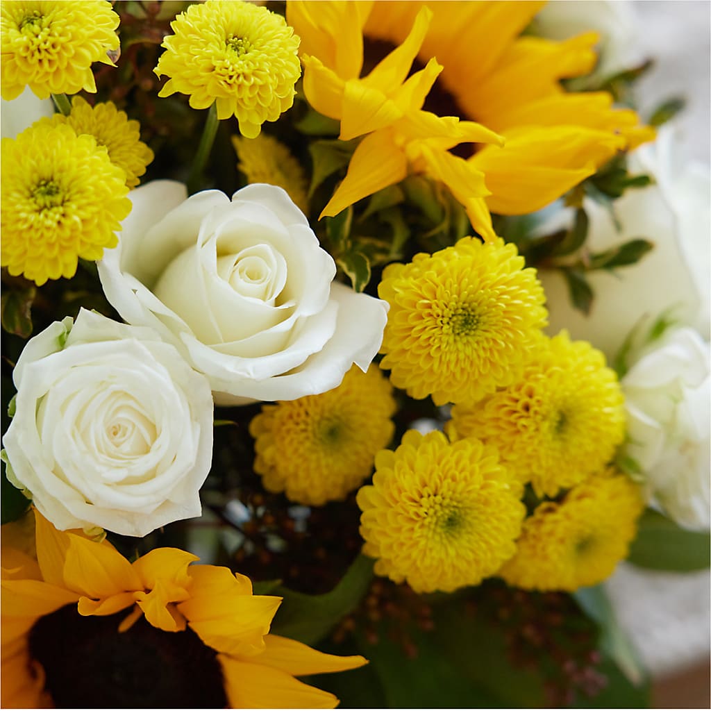 Luminous Morning Bouquet – HEARTS & FLOWERS FLORIST, Pine Bush NY