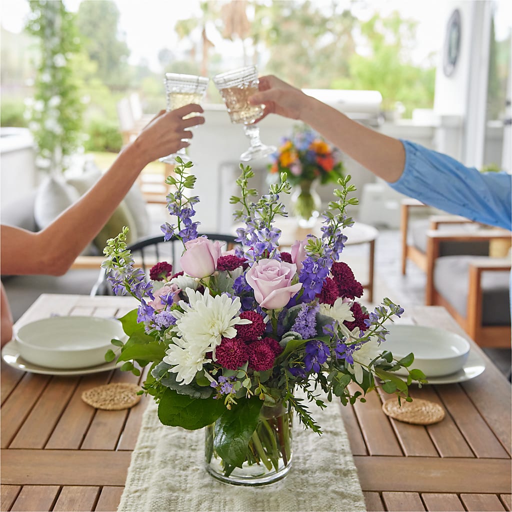 Violet Frost Bouquet – HEARTS & FLOWERS FLORIST, Pine Bush NY