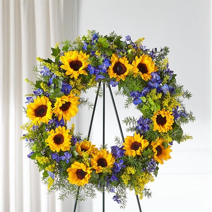 Bright Rays Wreath – HEARTS & FLOWERS FLORIST, Pine Bush NY