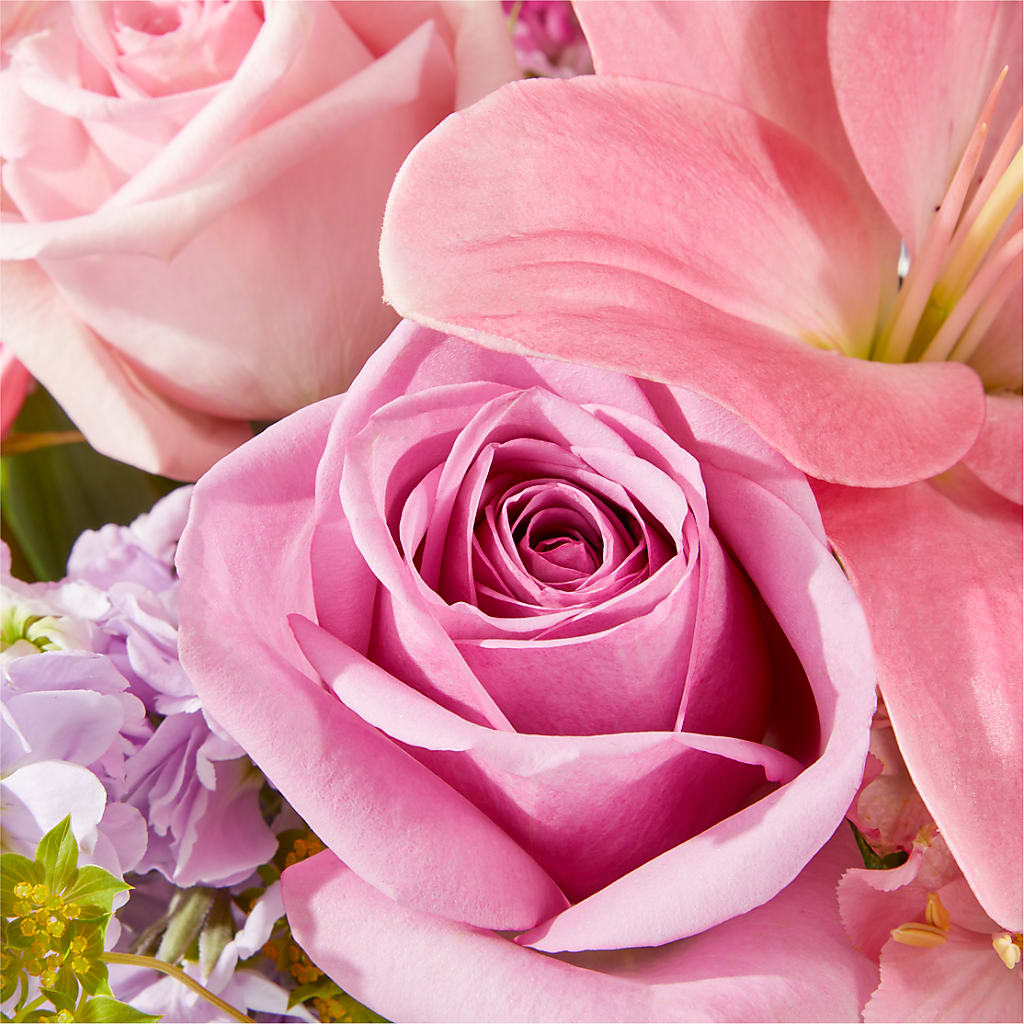 The Crown Jewel Bouquet – HEARTS & FLOWERS FLORIST, Pine Bush NY