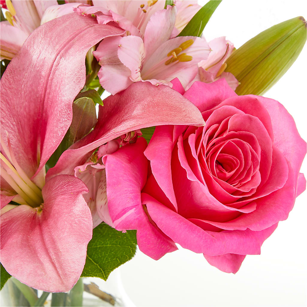 Lots of Love Bouquet – HEARTS & FLOWERS FLORIST, Pine Bush NY