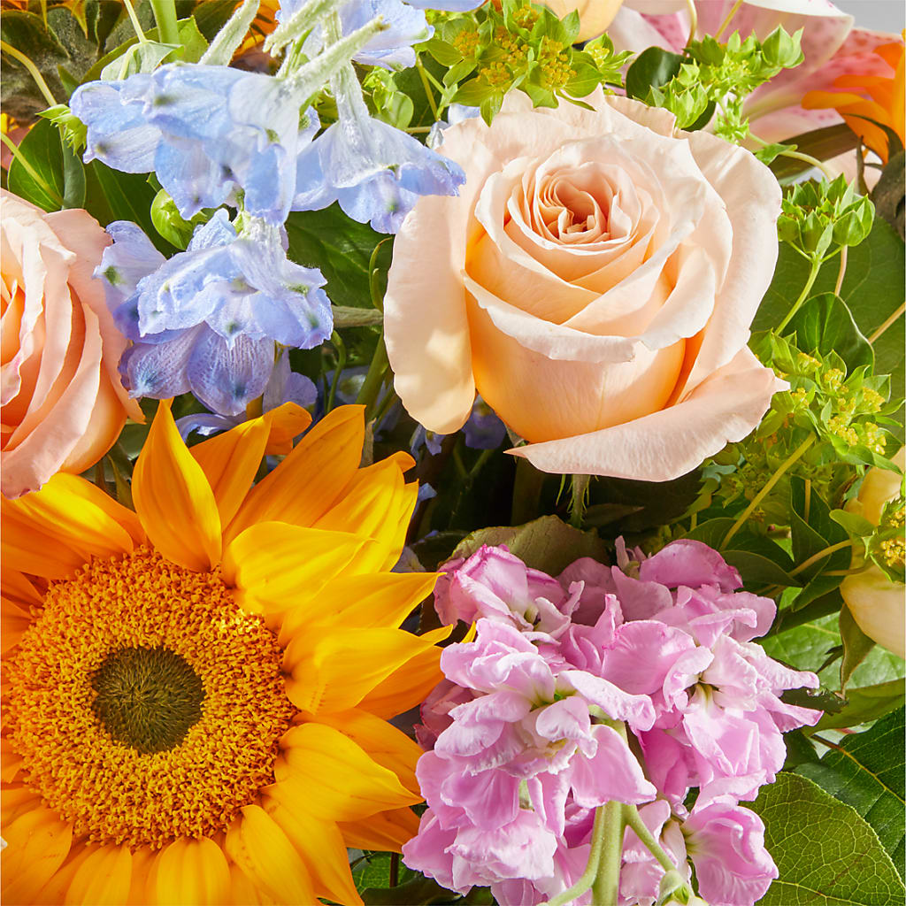 Dreamy Meadows Bouquet – HEARTS & FLOWERS FLORIST, Pine Bush NY