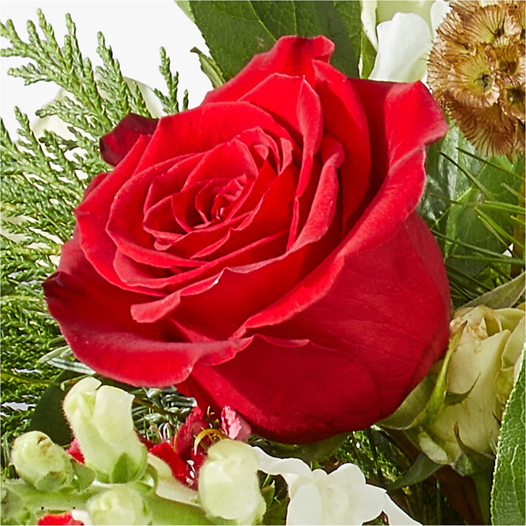 Deck the Halls Bouquet – HEARTS & FLOWERS FLORIST, Pine Bush NY