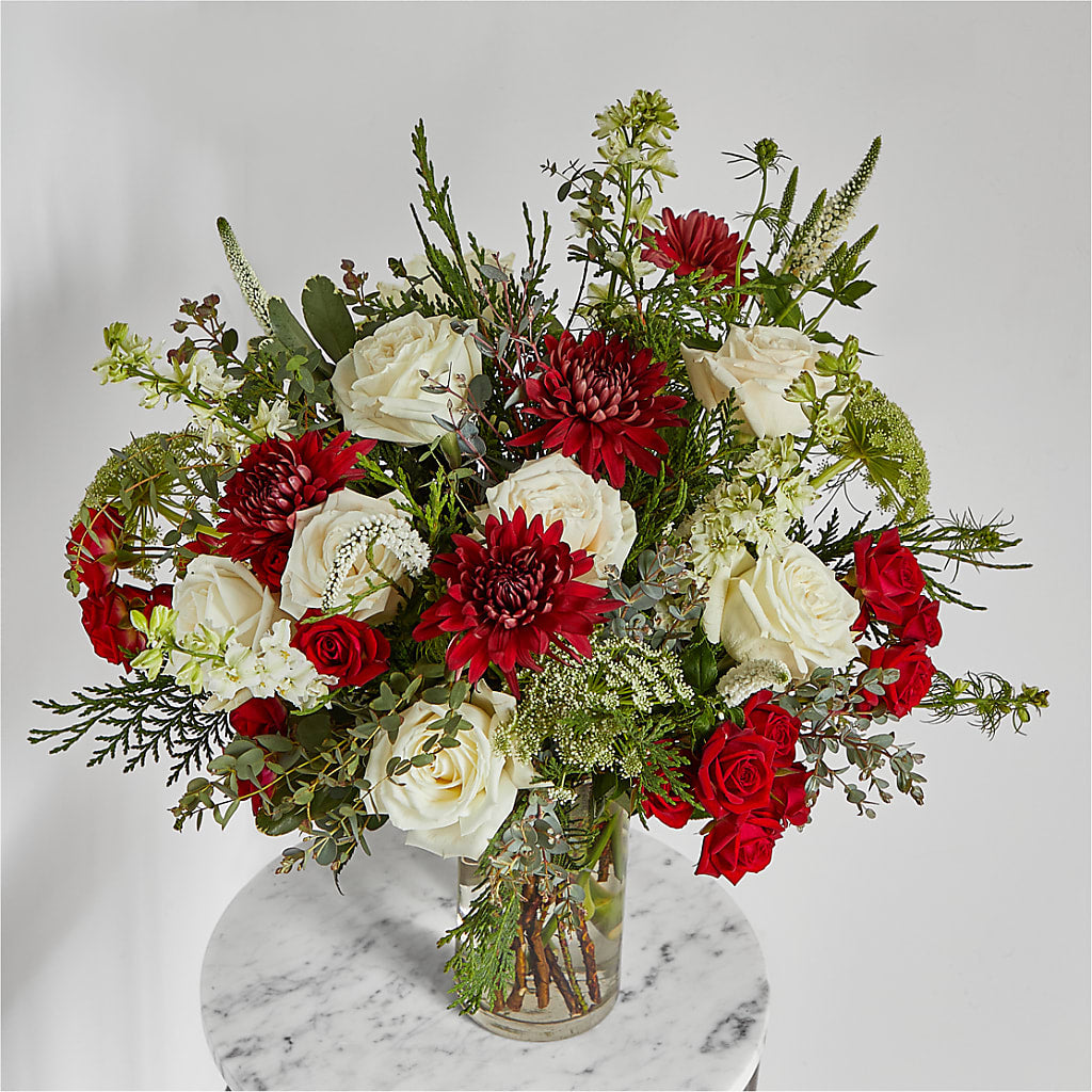 Favorite Traditions Bouquet – HEARTS & FLOWERS FLORIST, Pine Bush NY