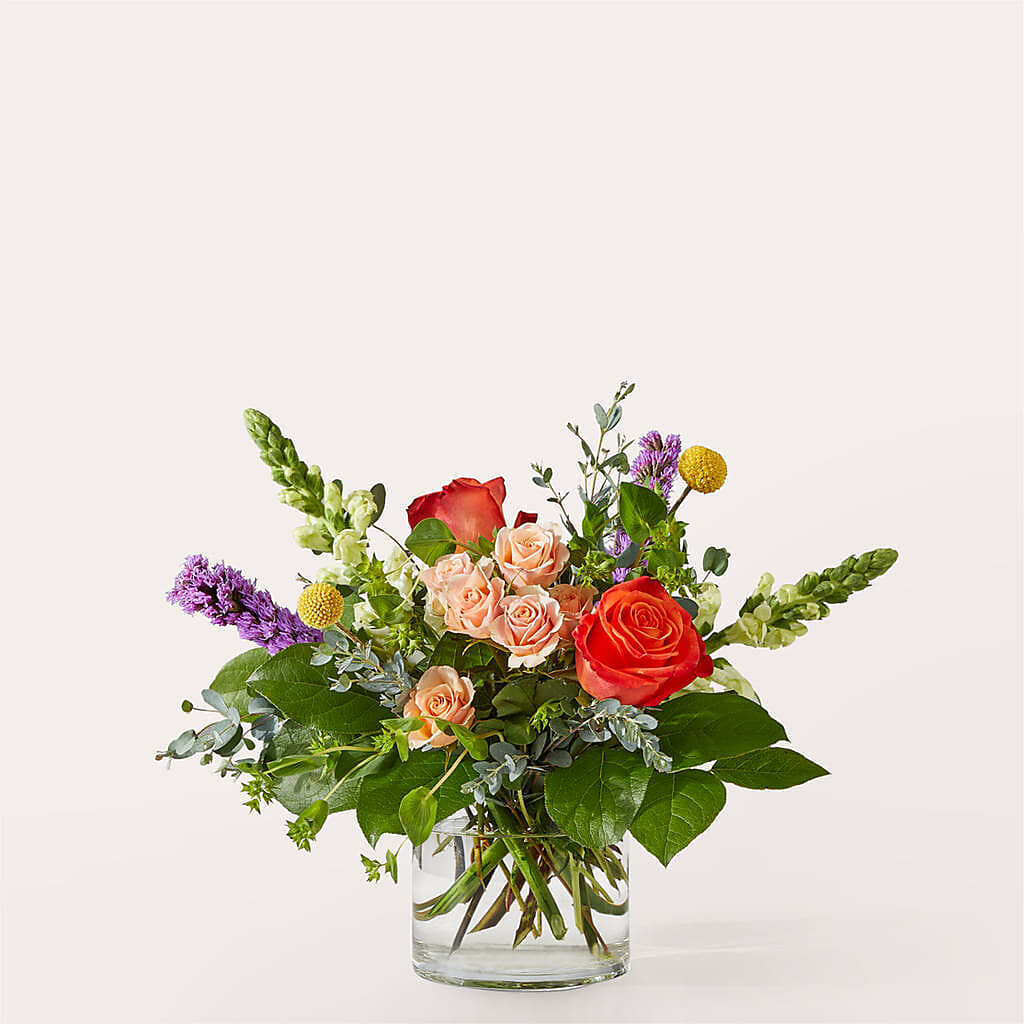 The Standout Bouquet – HEARTS & FLOWERS FLORIST, Pine Bush NY