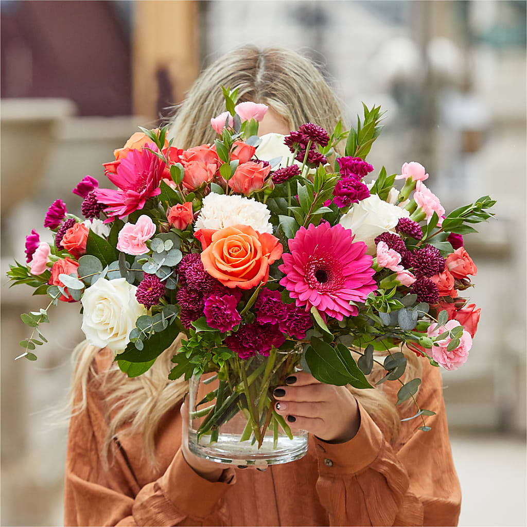 Smell the Roses Bouquet – HEARTS & FLOWERS FLORIST, Pine Bush NY