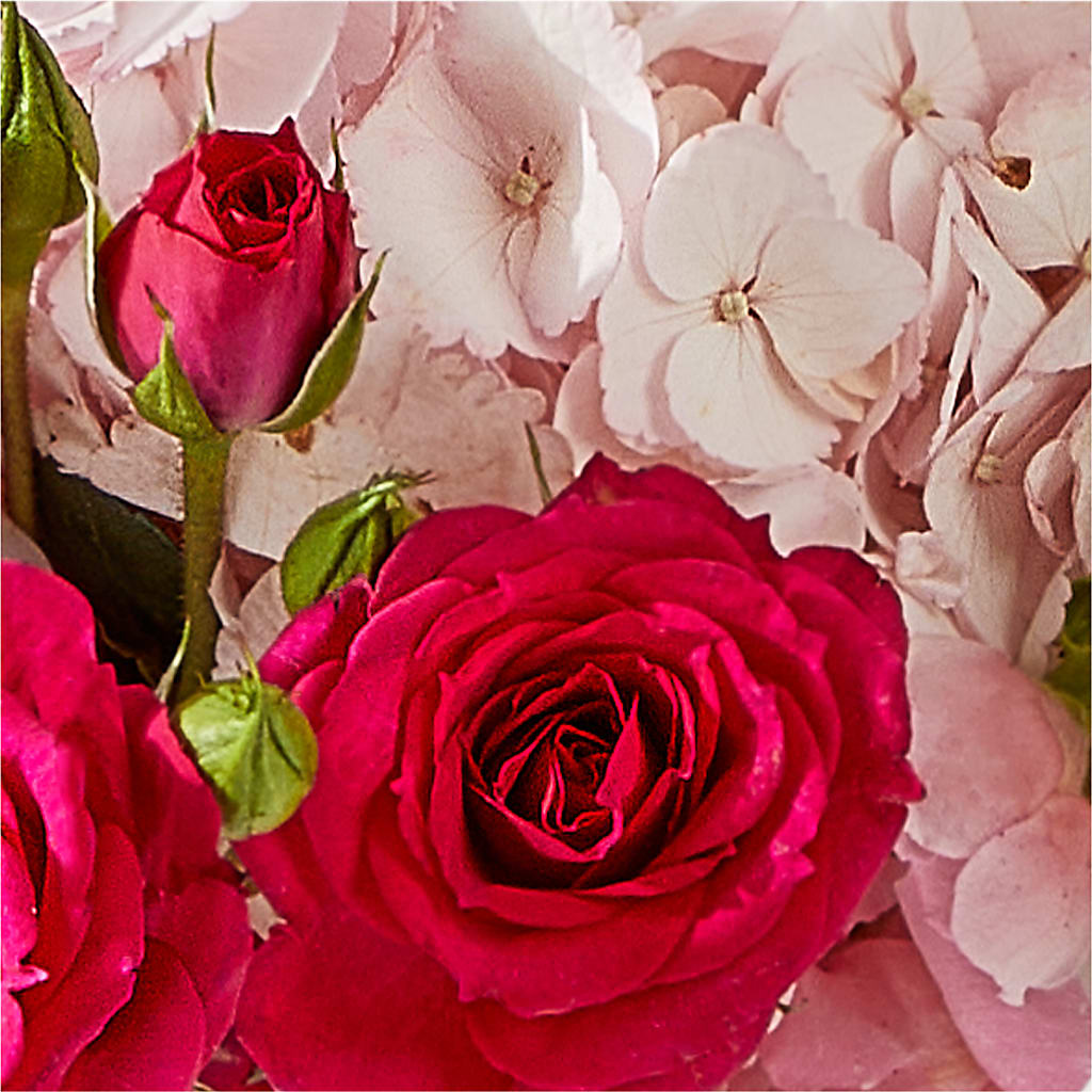 Glitz & Glam Bouquet – HEARTS & FLOWERS FLORIST, Pine Bush NY