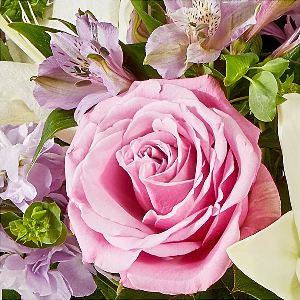 Daydreamer Bouquet – HEARTS & FLOWERS FLORIST, Pine Bush NY