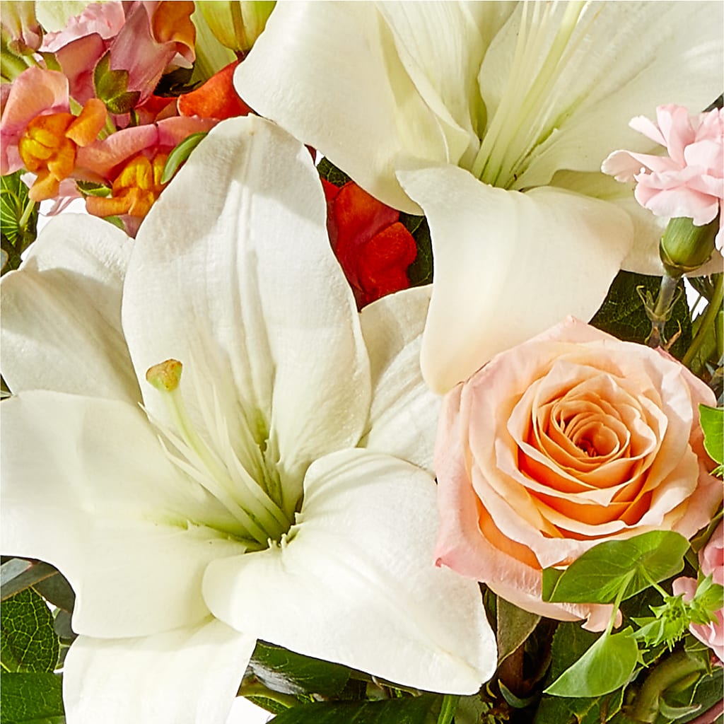 Grapefruit Splash Bouquet – HEARTS & FLOWERS FLORIST, Pine Bush NY