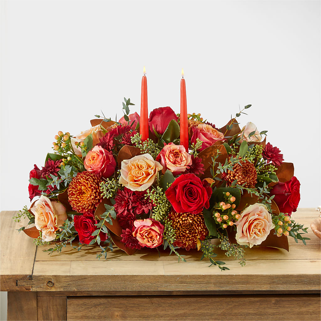 Gather Near Centerpiece – HEARTS & FLOWERS FLORIST, Pine Bush NY