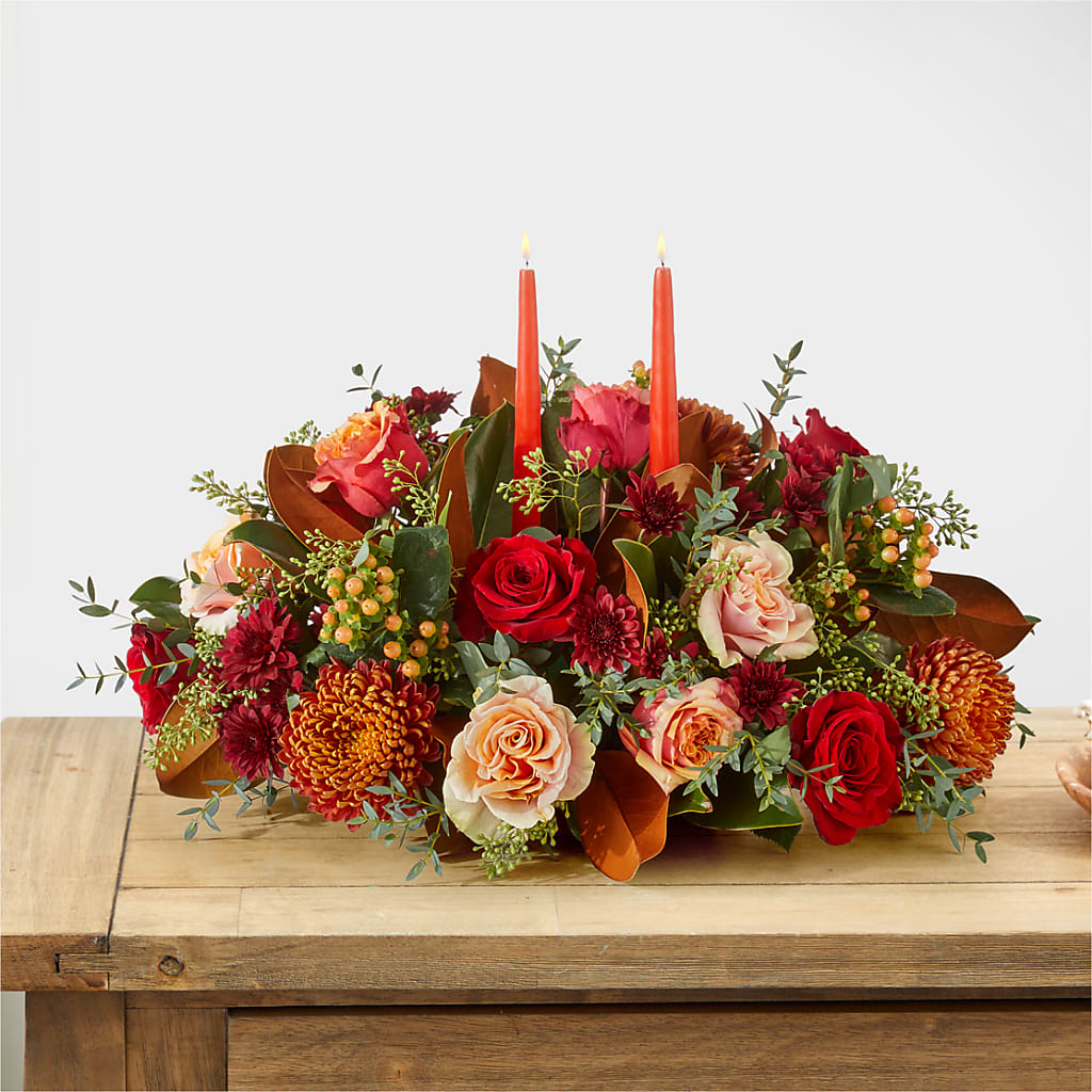 Gather Near Centerpiece – HEARTS & FLOWERS FLORIST, Pine Bush NY