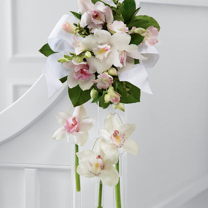 Perfect Entrance Pew Arrangement – HEARTS & FLOWERS FLORIST, Pine Bush NY